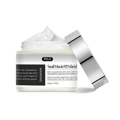Snail Secretion Filtrate Face Moisturizer ¨C Universal 50g | Fast-Absorbing, Lasting Hydration